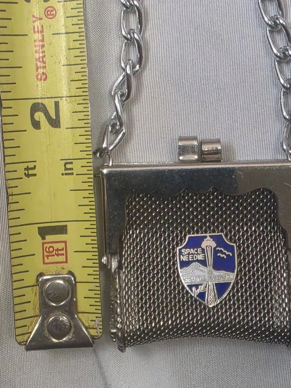 Vintage Seattle Space Needle Silver Mesh Pocket Purse with Chain